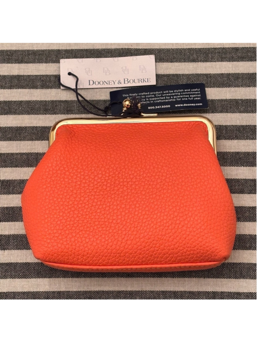 Dooney & Bourke Pebbled Leather Large Framed Coin Purse New W Tags Clementine - Picture 2 of 5